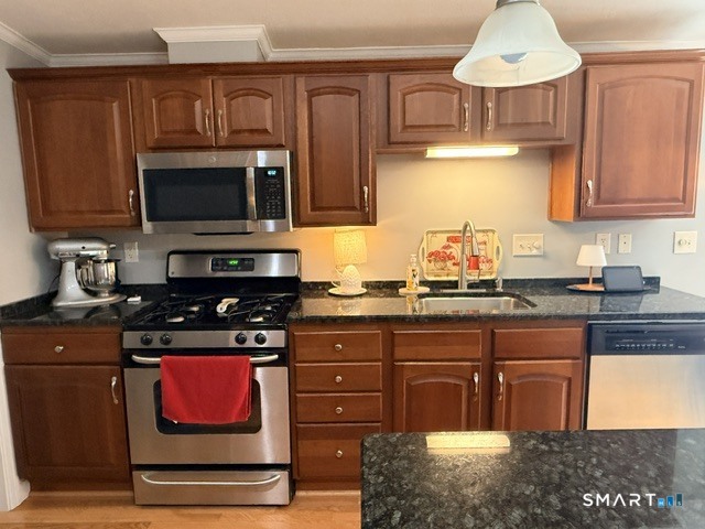 24 Cliff Road Ledyard CT 06339