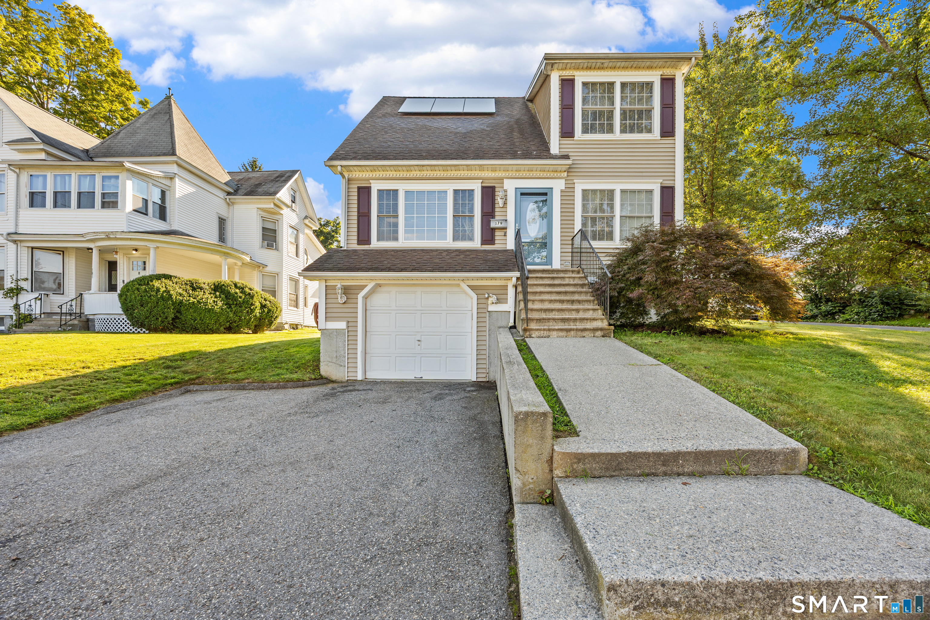 179 High Street Naugatuck CT 06770