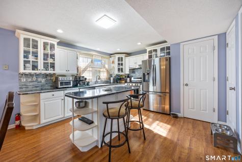 179 High Street Naugatuck CT 06770