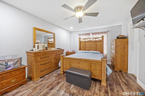 179 High Street Naugatuck CT 06770
