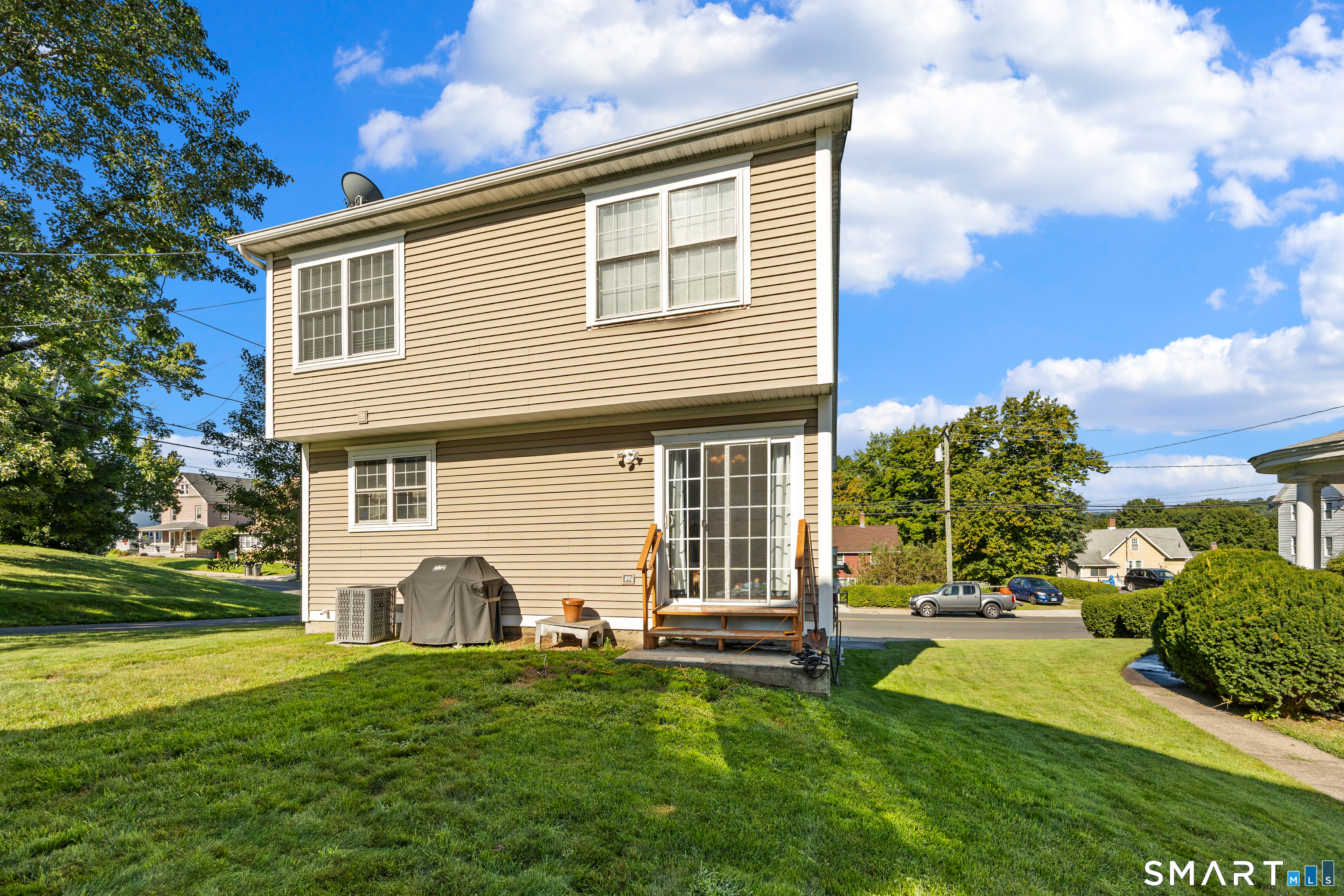 179 High Street Naugatuck CT 06770