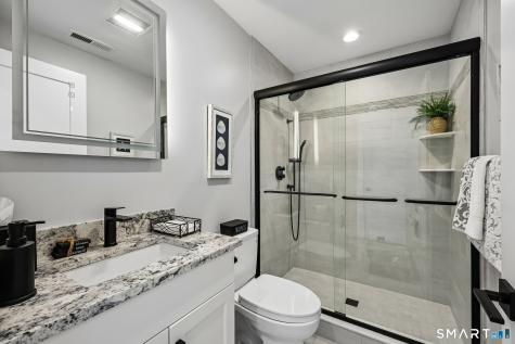 99 Shore Road Clinton CT 06413