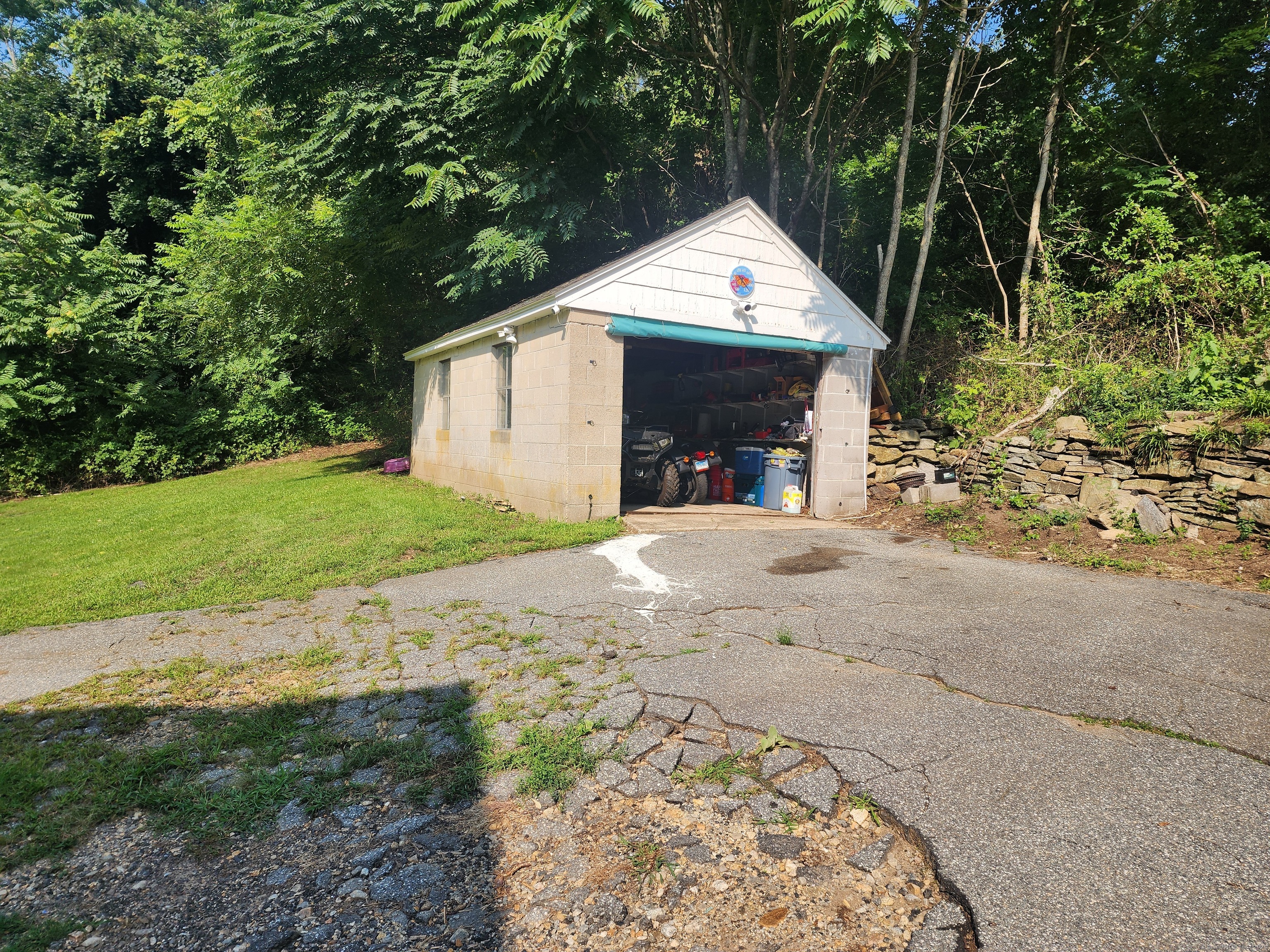 5 Avery Street Extension Norwich CT 06360