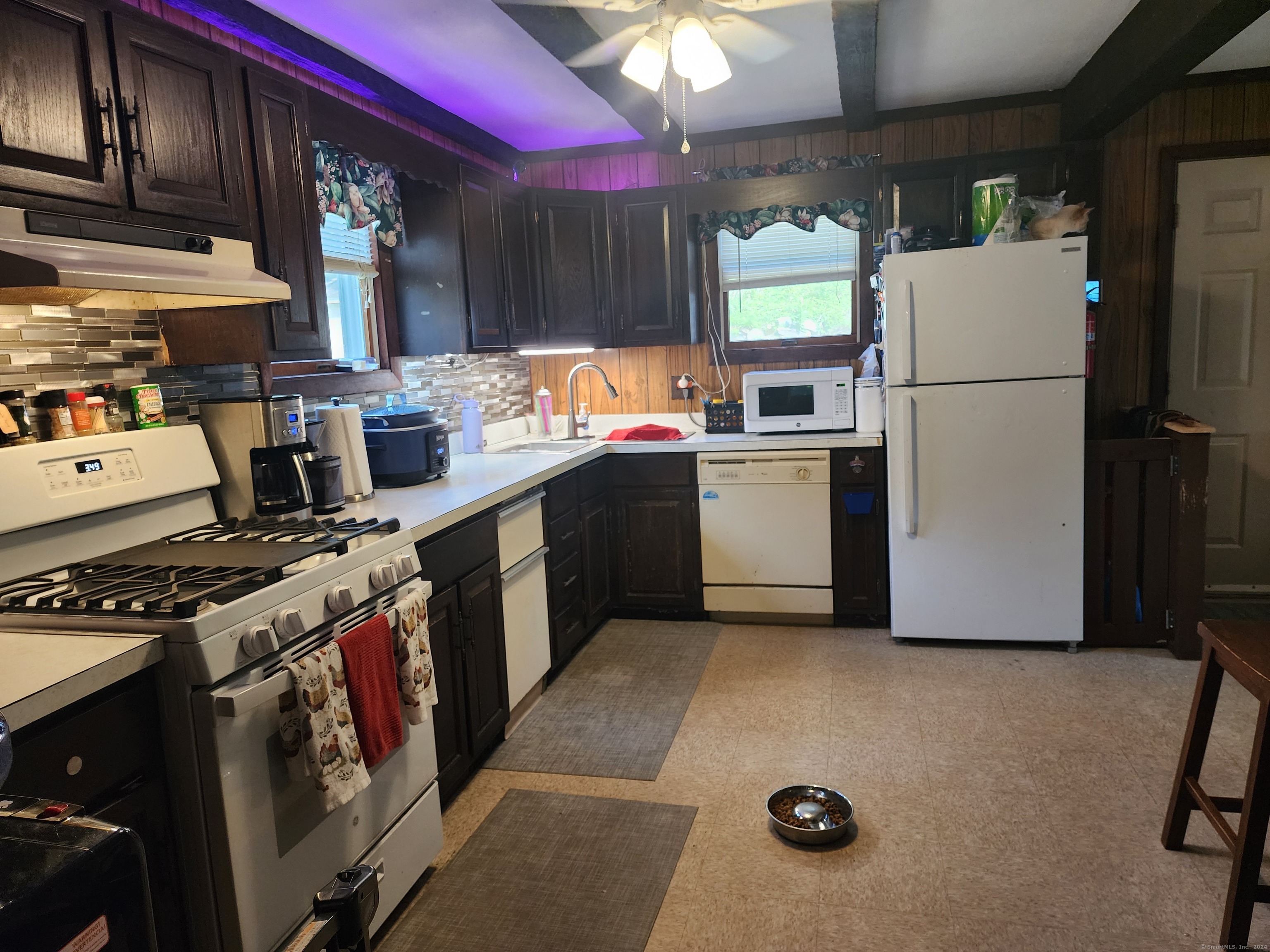 5 Avery Street Extension Norwich CT 06360