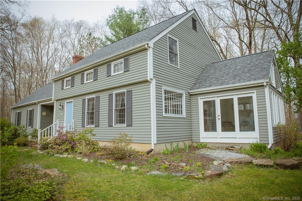 79 Winthrop Road Guilford CT 06437