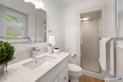 61 Center Drive Greenwich CT 06870