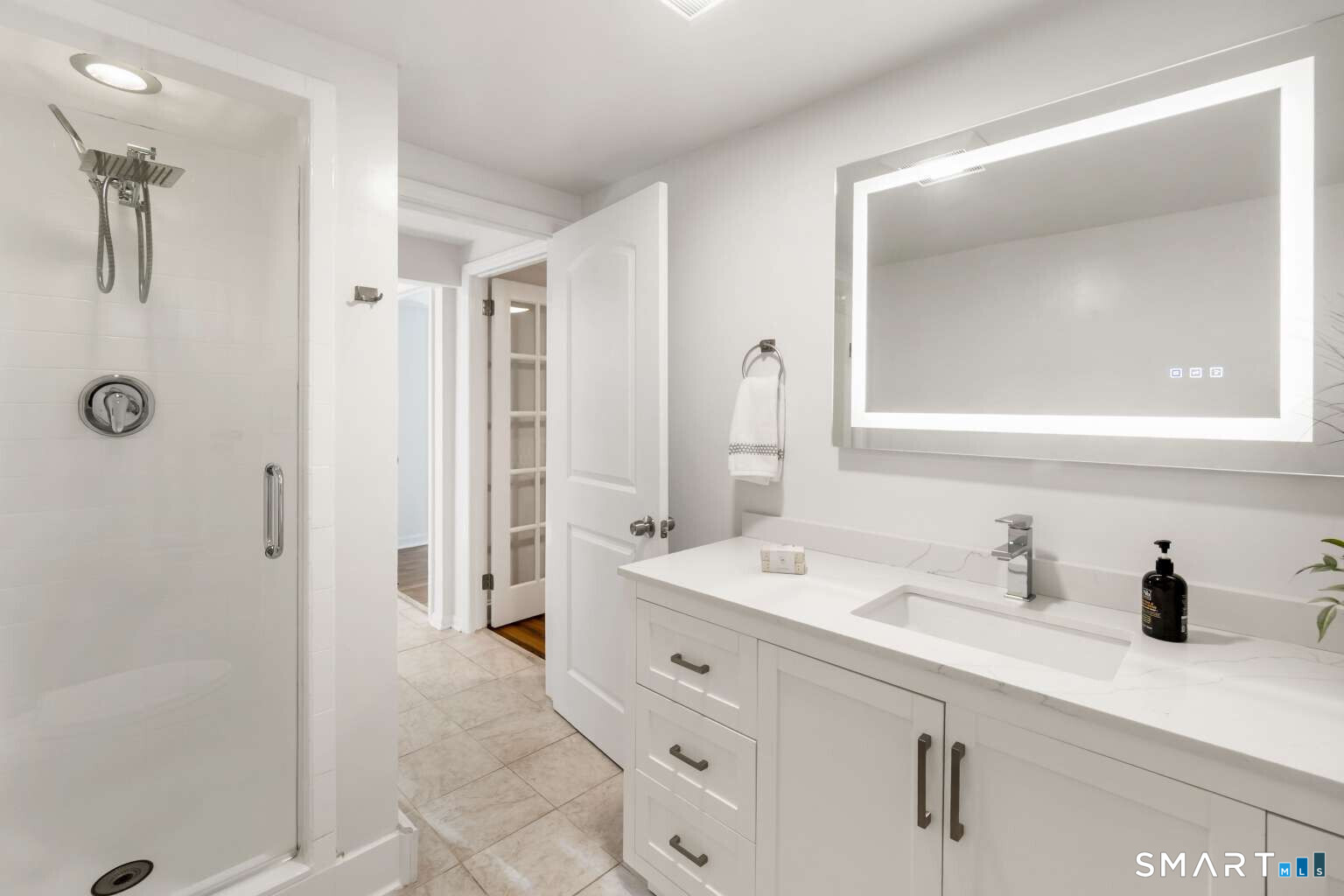 61 Center Drive Greenwich CT 06870