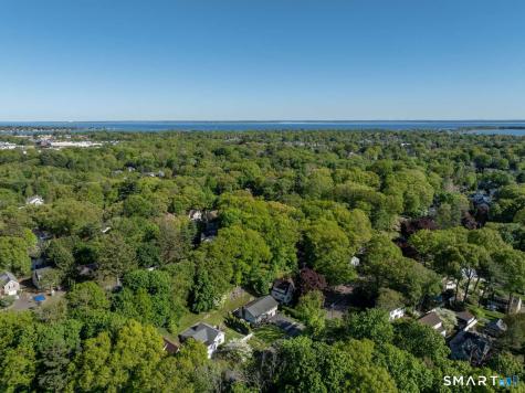 61 Center Drive Greenwich CT 06870