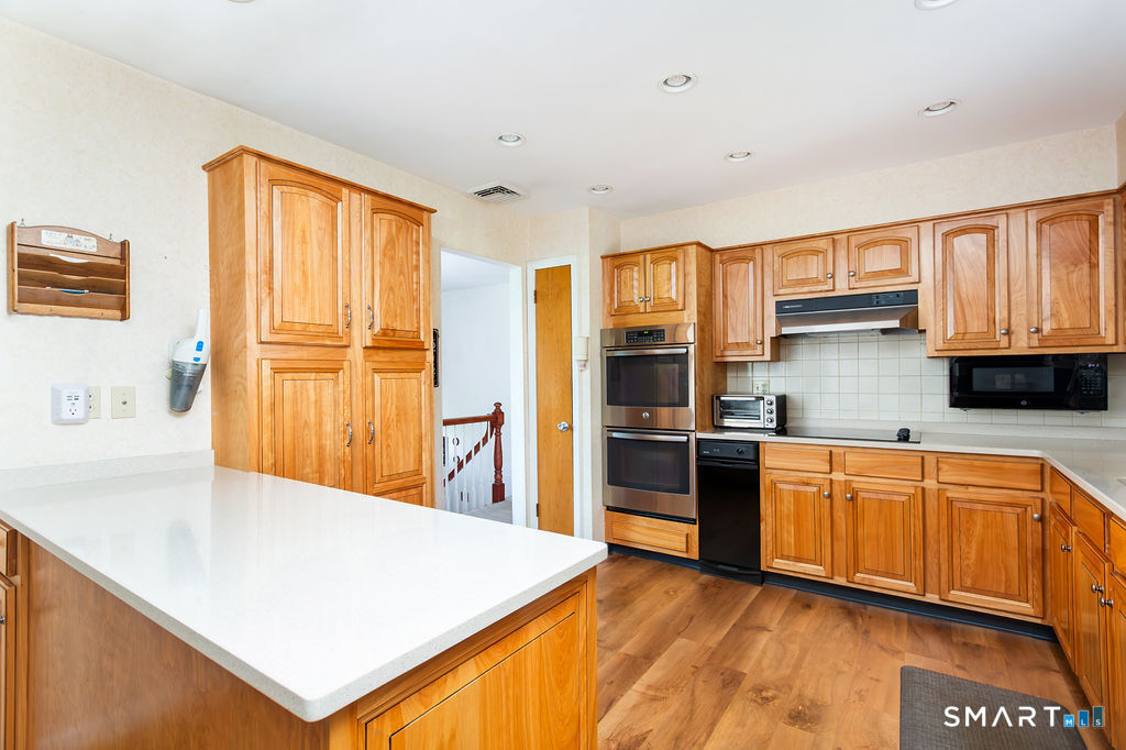 13 Elmar Drive Danbury CT 06811