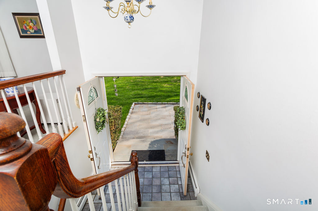 13 Elmar Drive Danbury CT 06811