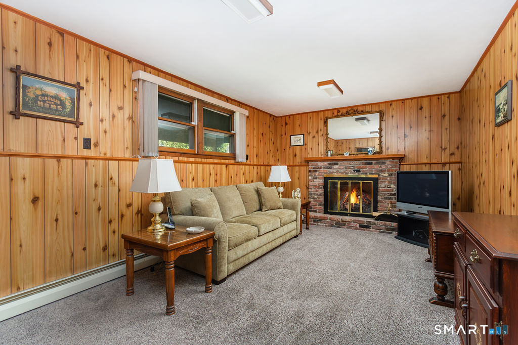13 Elmar Drive Danbury CT 06811