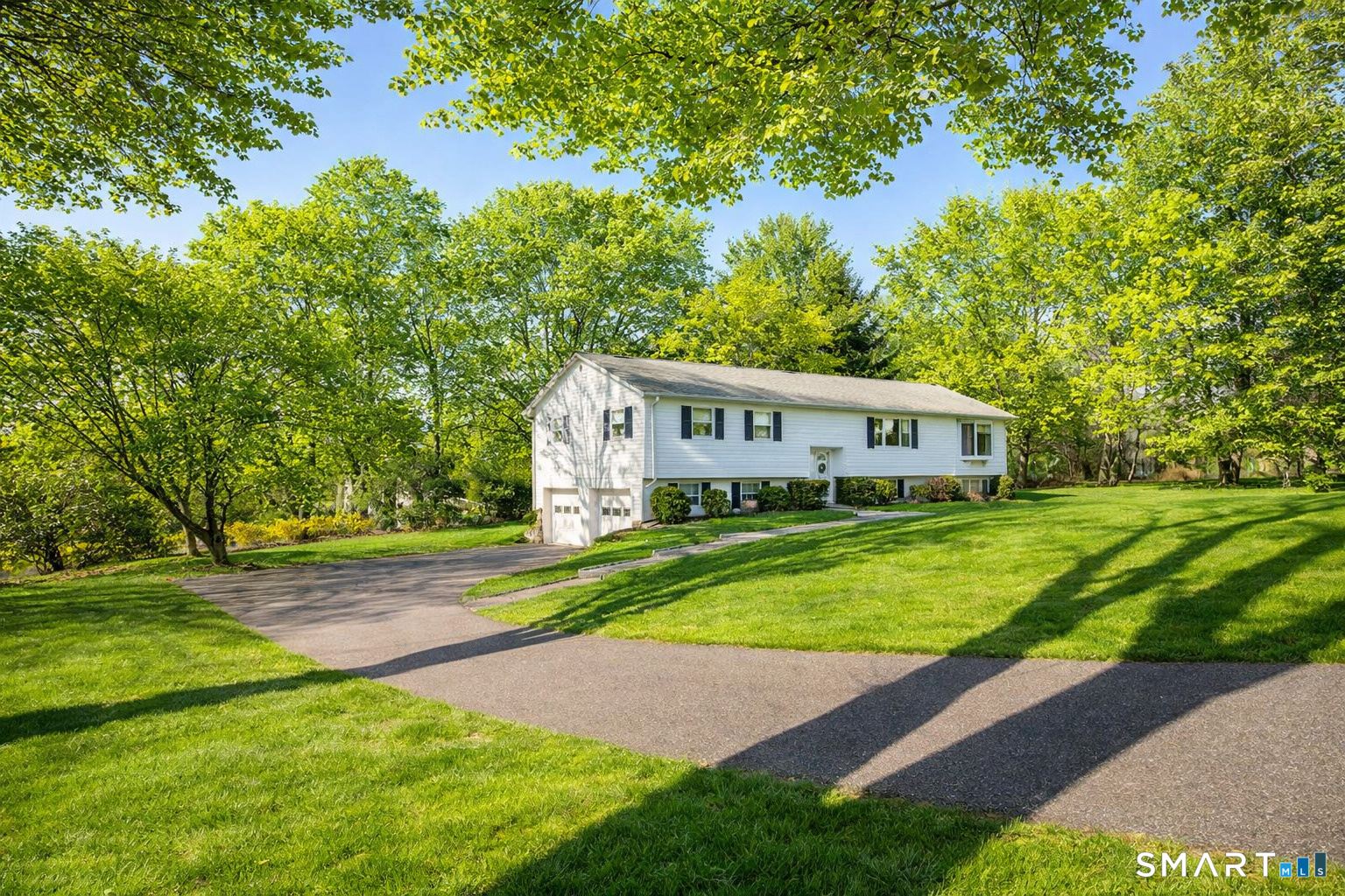 13 Elmar Drive Danbury CT 06811