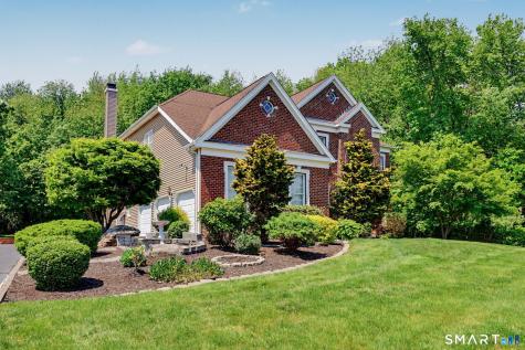60 Wabuda Place Shelton CT 06484