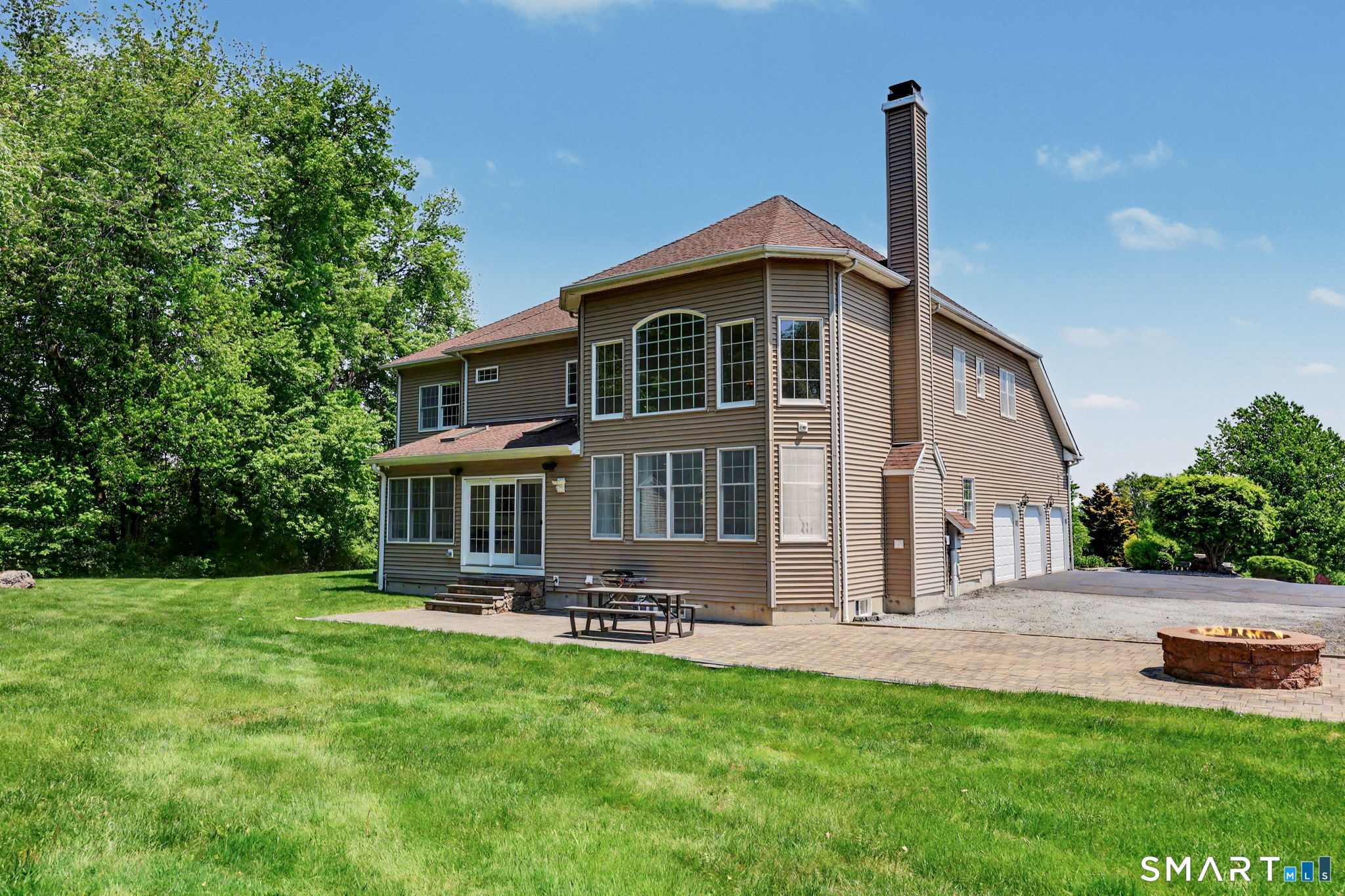 60 Wabuda Place Shelton CT 06484