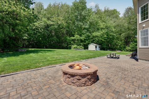 60 Wabuda Place Shelton CT 06484