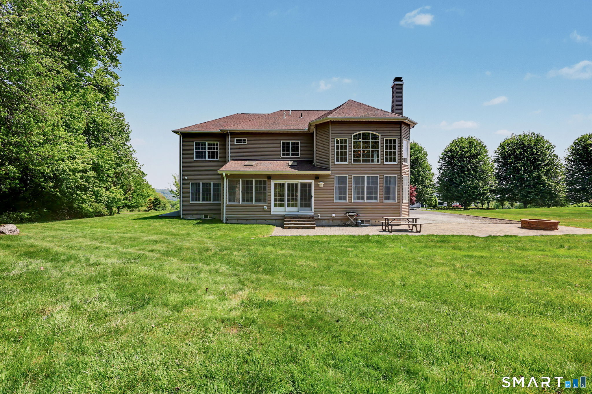 60 Wabuda Place Shelton CT 06484