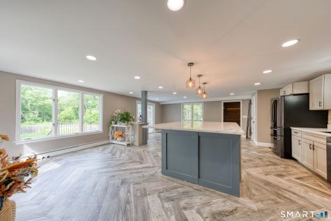 1010 Strong Road South Windsor CT 06074
