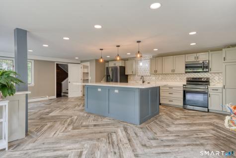 1010 Strong Road South Windsor CT 06074