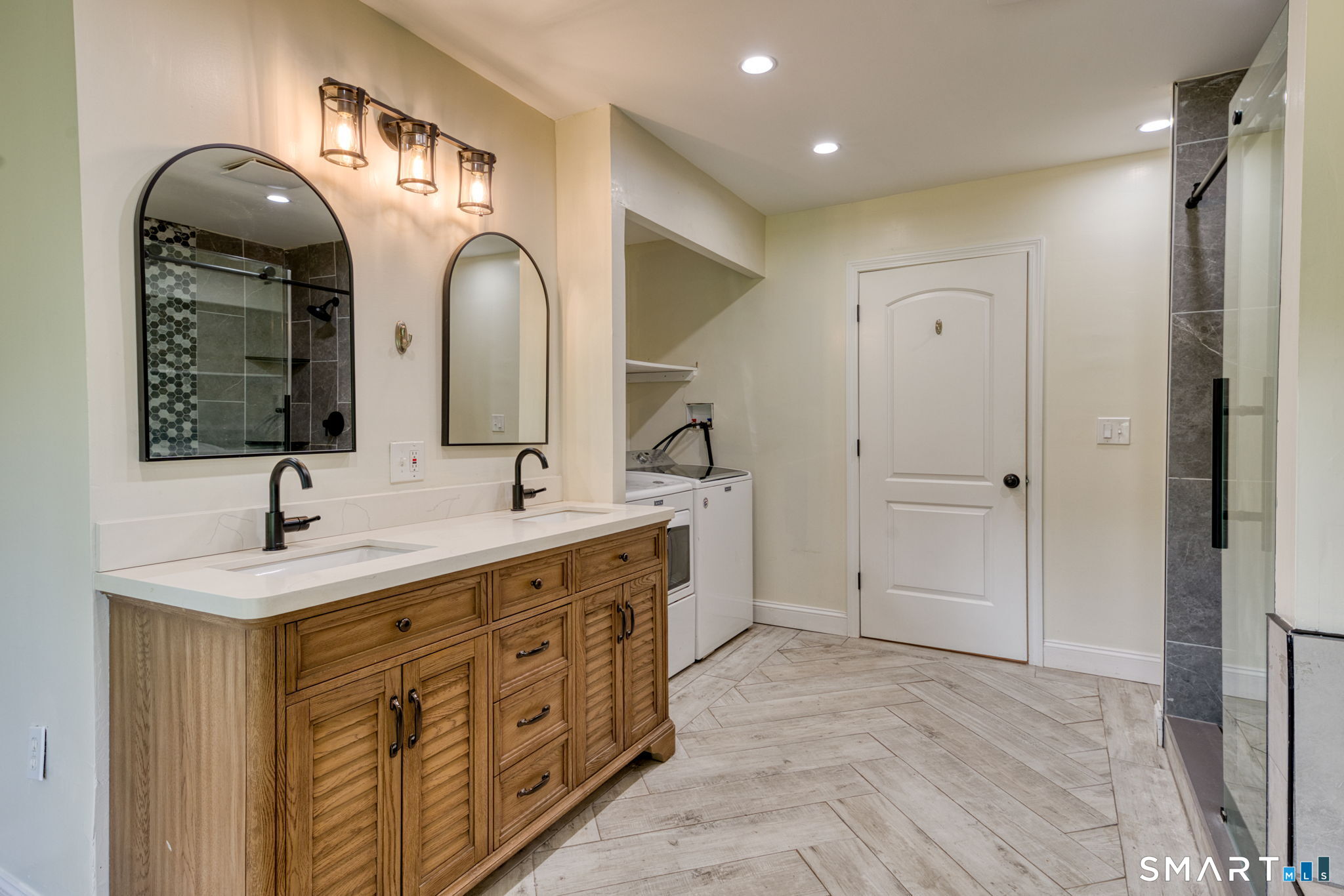 1010 Strong Road South Windsor CT 06074