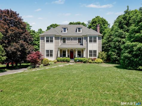 5 Ginos Way Ridgefield CT 06877
