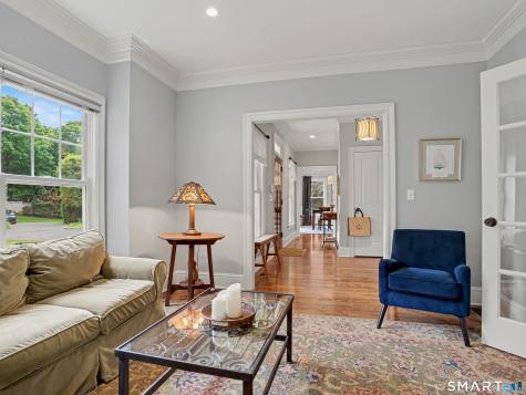 5 Ginos Way Ridgefield CT 06877