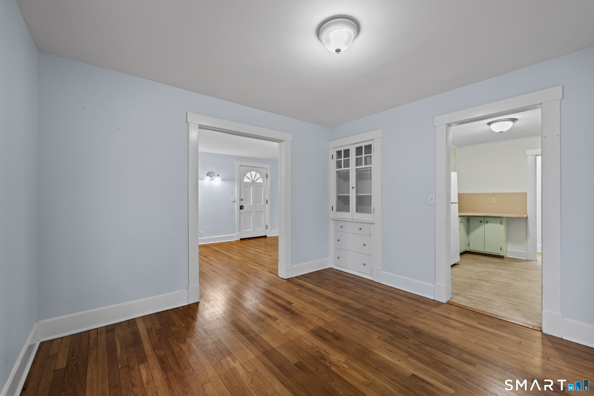 556 Ocean Avenue New London CT 06320