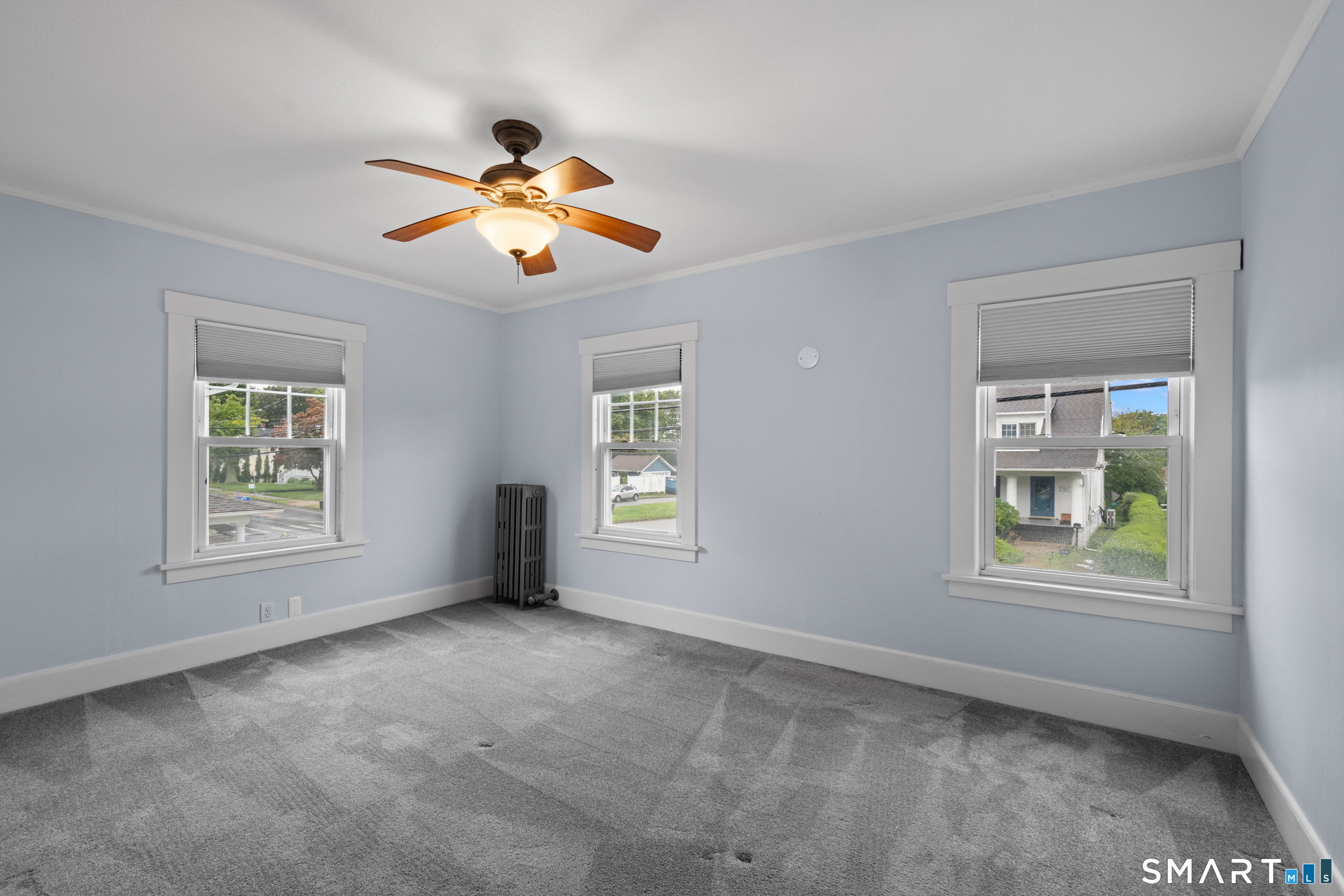 556 Ocean Avenue New London CT 06320