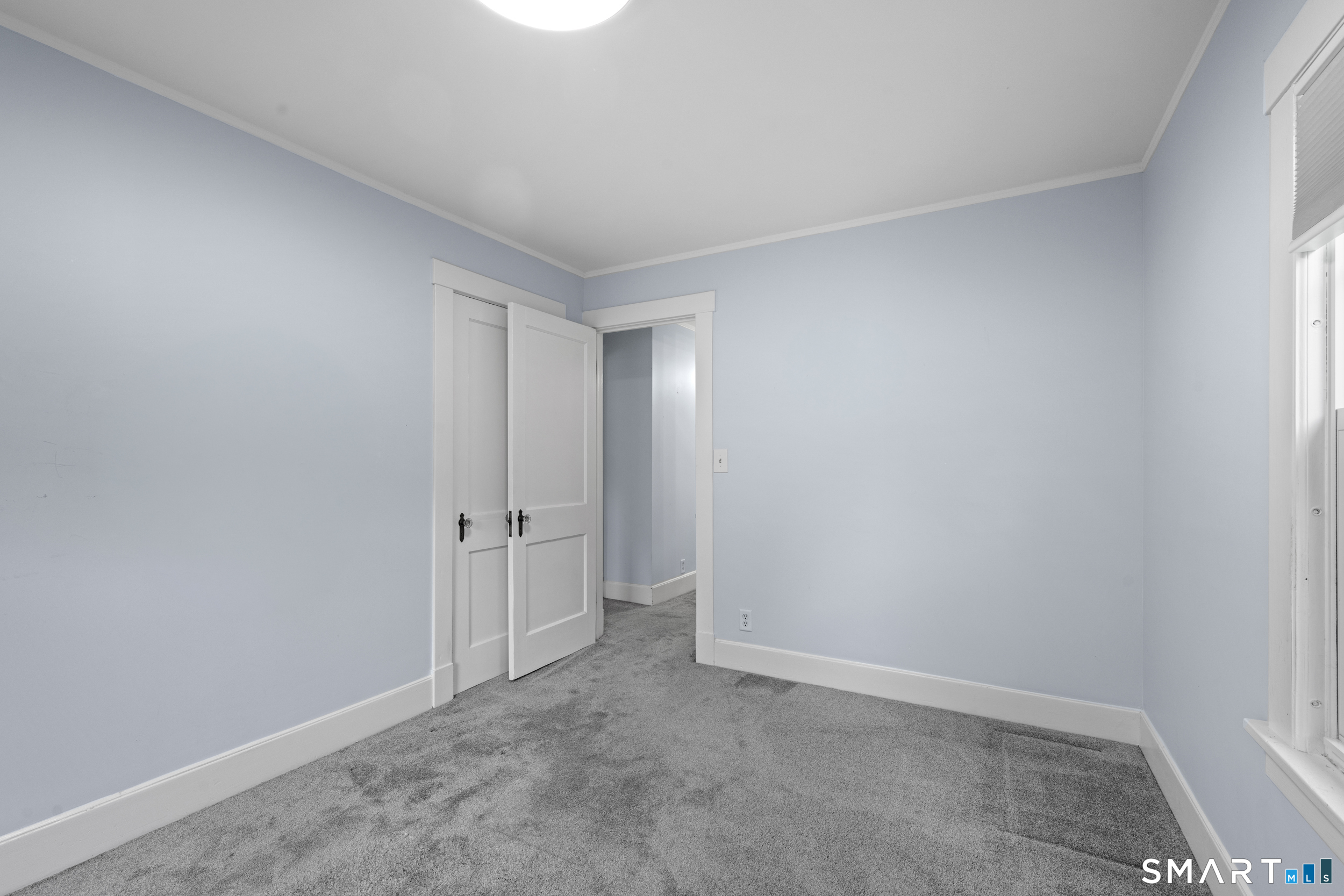 556 Ocean Avenue New London CT 06320