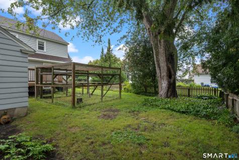 556 Ocean Avenue New London CT 06320