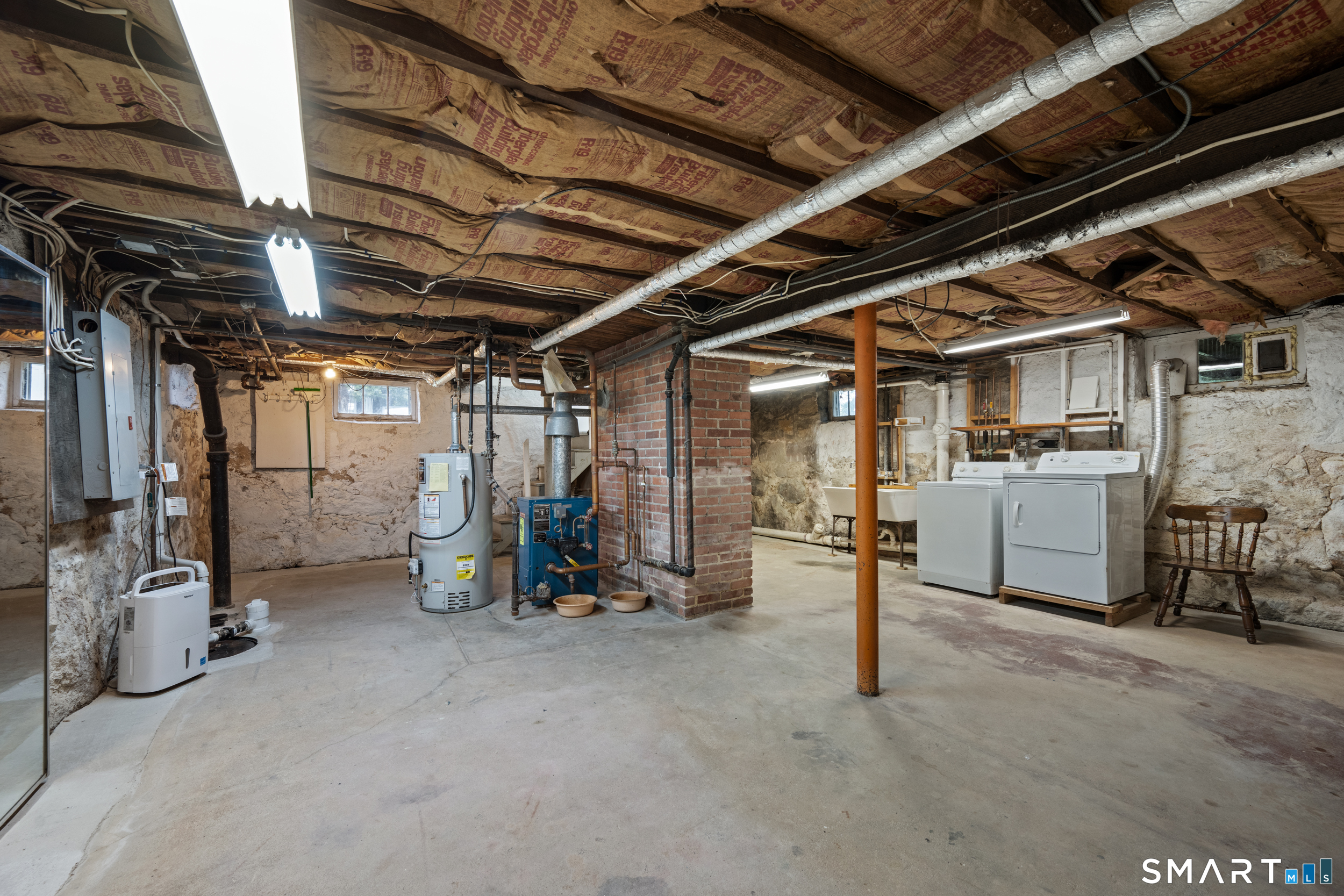 556 Ocean Avenue New London CT 06320