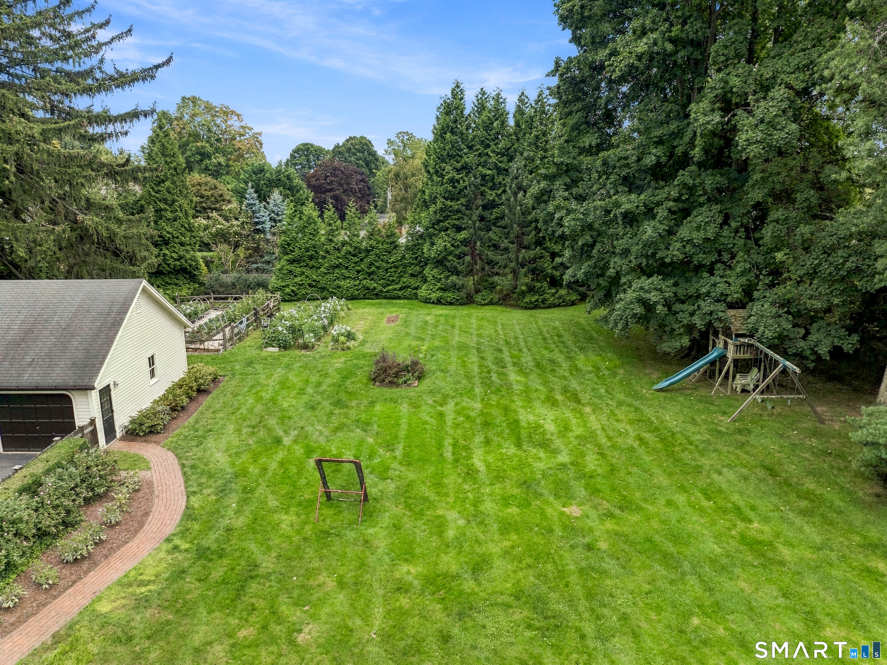 415 Old Post Road Fairfield CT 06824