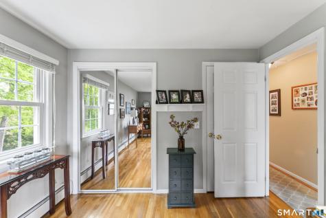24 Ridgedale Road Bethel CT 06801
