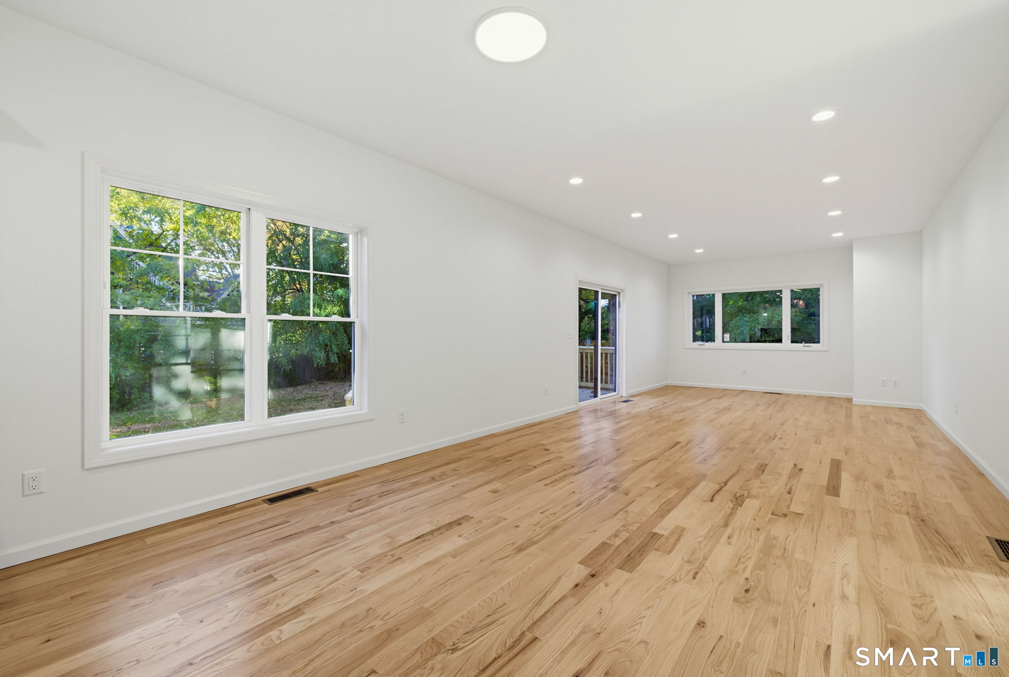 45 Beleden Gardens Drive Bristol CT 06010