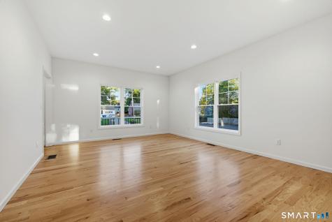 45 Beleden Gardens Drive Bristol CT 06010
