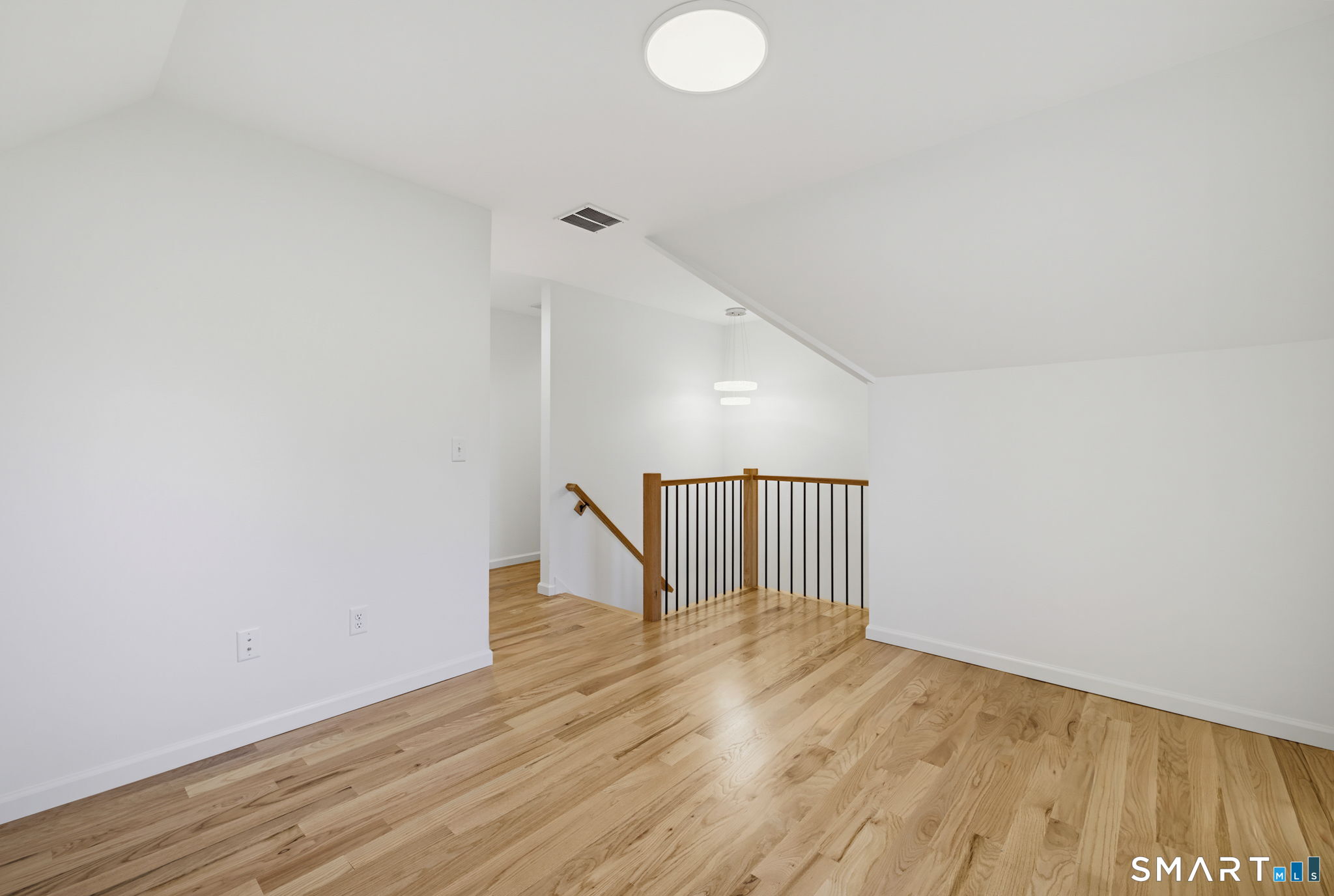45 Beleden Gardens Drive Bristol CT 06010