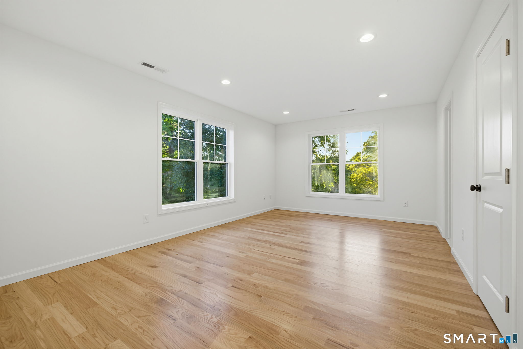 45 Beleden Gardens Drive Bristol CT 06010
