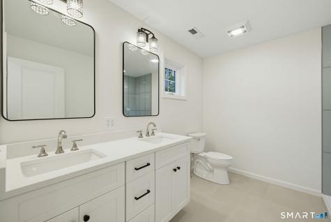 45 Beleden Gardens Drive Bristol CT 06010