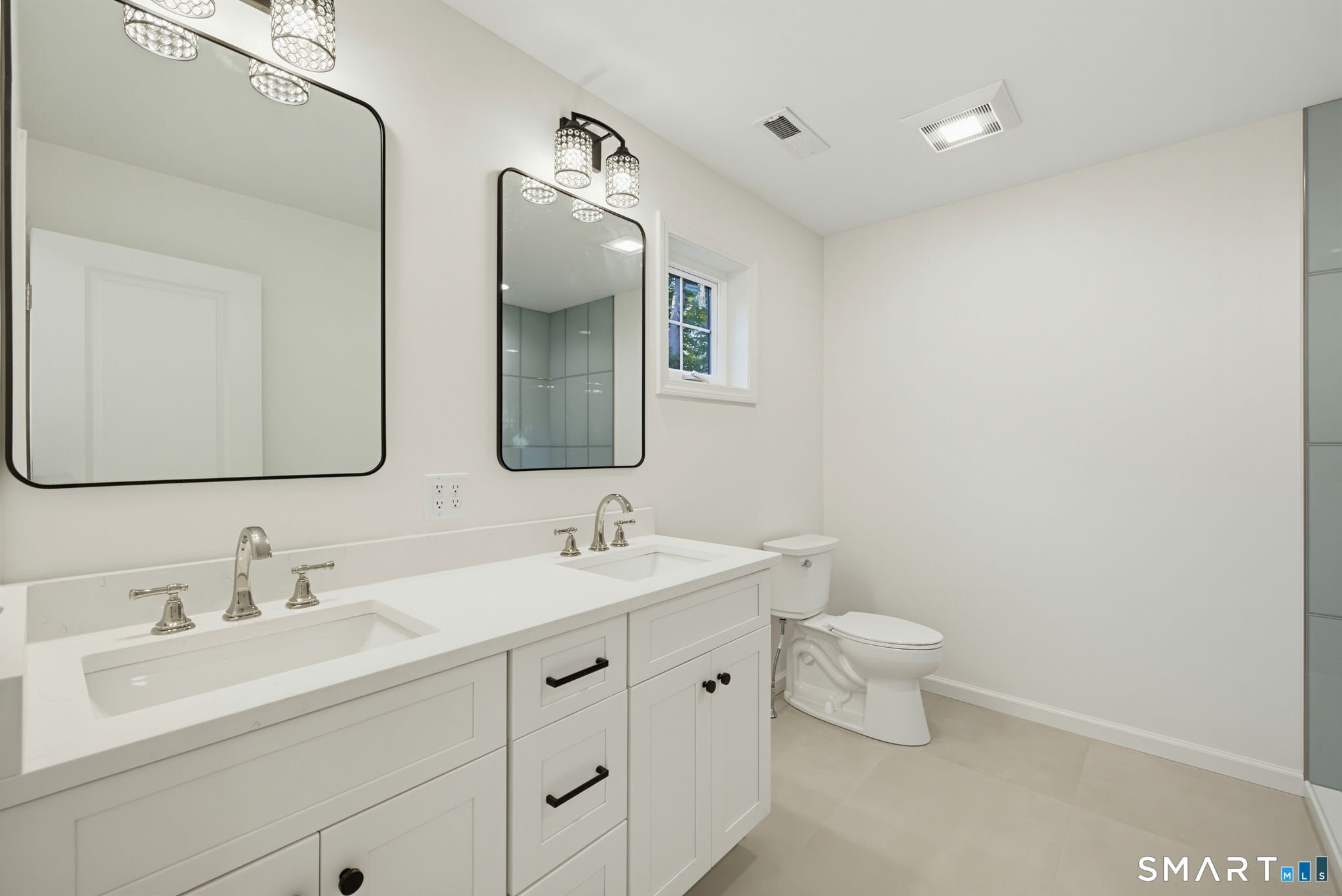 45 Beleden Gardens Drive Bristol CT 06010