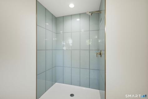 45 Beleden Gardens Drive Bristol CT 06010