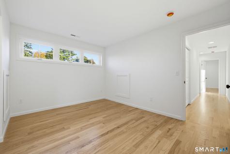 45 Beleden Gardens Drive Bristol CT 06010