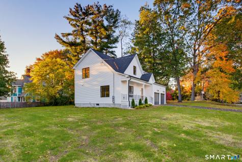 45 Beleden Gardens Drive Bristol CT 06010