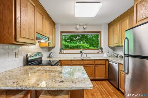 31 Cortland Drive New Milford CT 06776