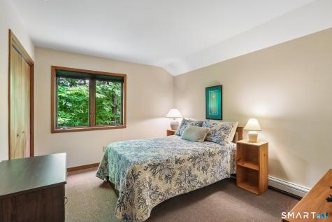 31 Cortland Drive New Milford CT 06776