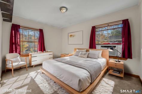 18 Ledgeland Drive Groton CT 06355
