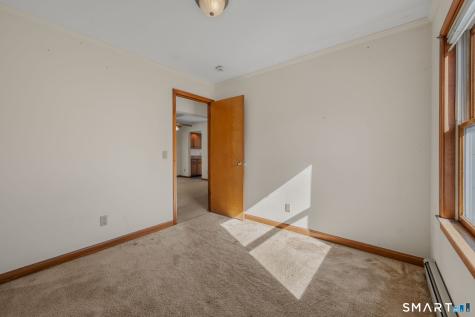 18 Ledgeland Drive Groton CT 06355