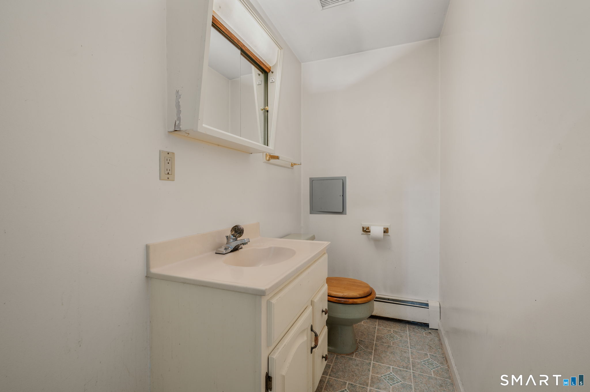 18 Ledgeland Drive Groton CT 06355
