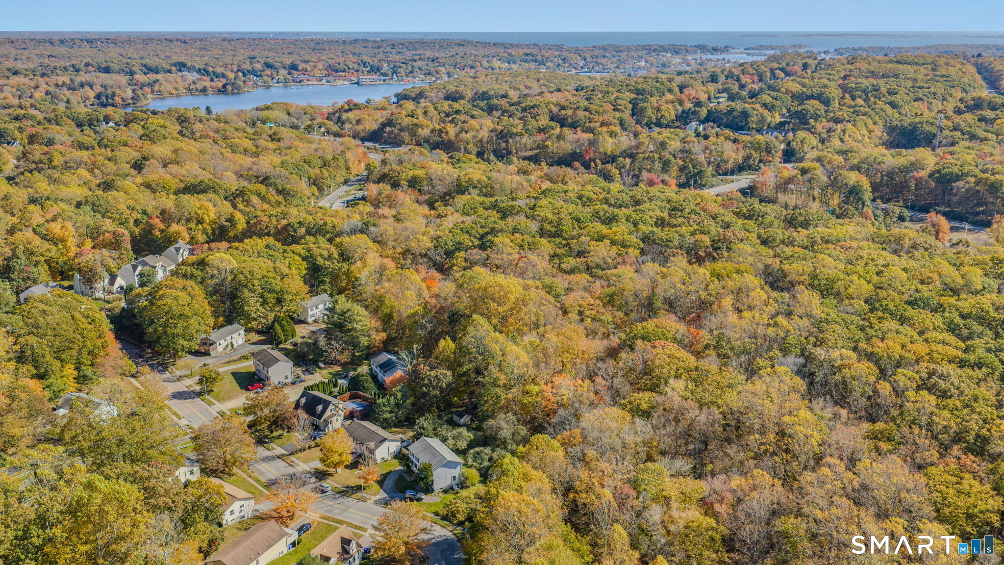 18 Ledgeland Drive Groton CT 06355