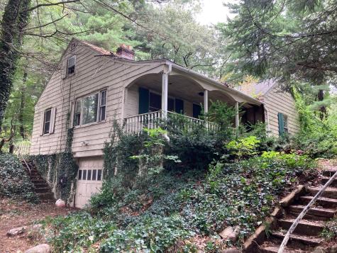 537 Bushy Hill Road Simsbury CT 06070