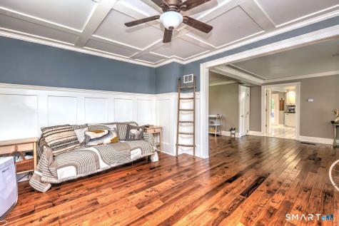 409 Dogburn Lane Orange CT 06477