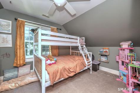 409 Dogburn Lane Orange CT 06477